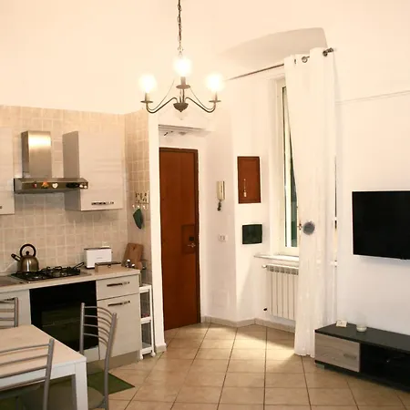 Rosyhouse Apartment *
